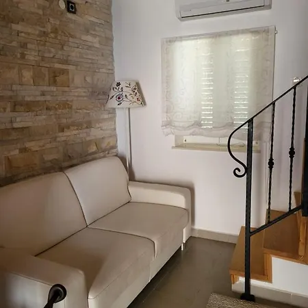 فندق Mini Punta زادار