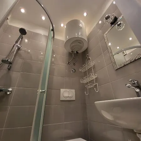 فندق Mini Punta 3*