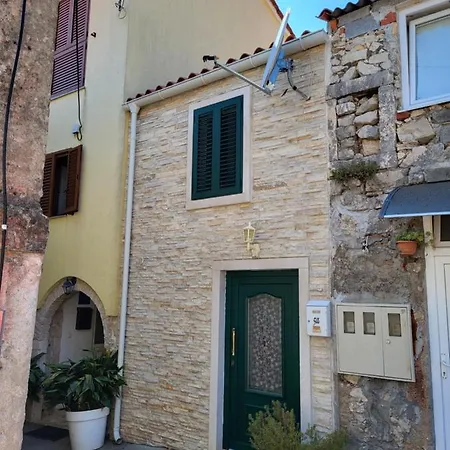 Mini Punta 3*